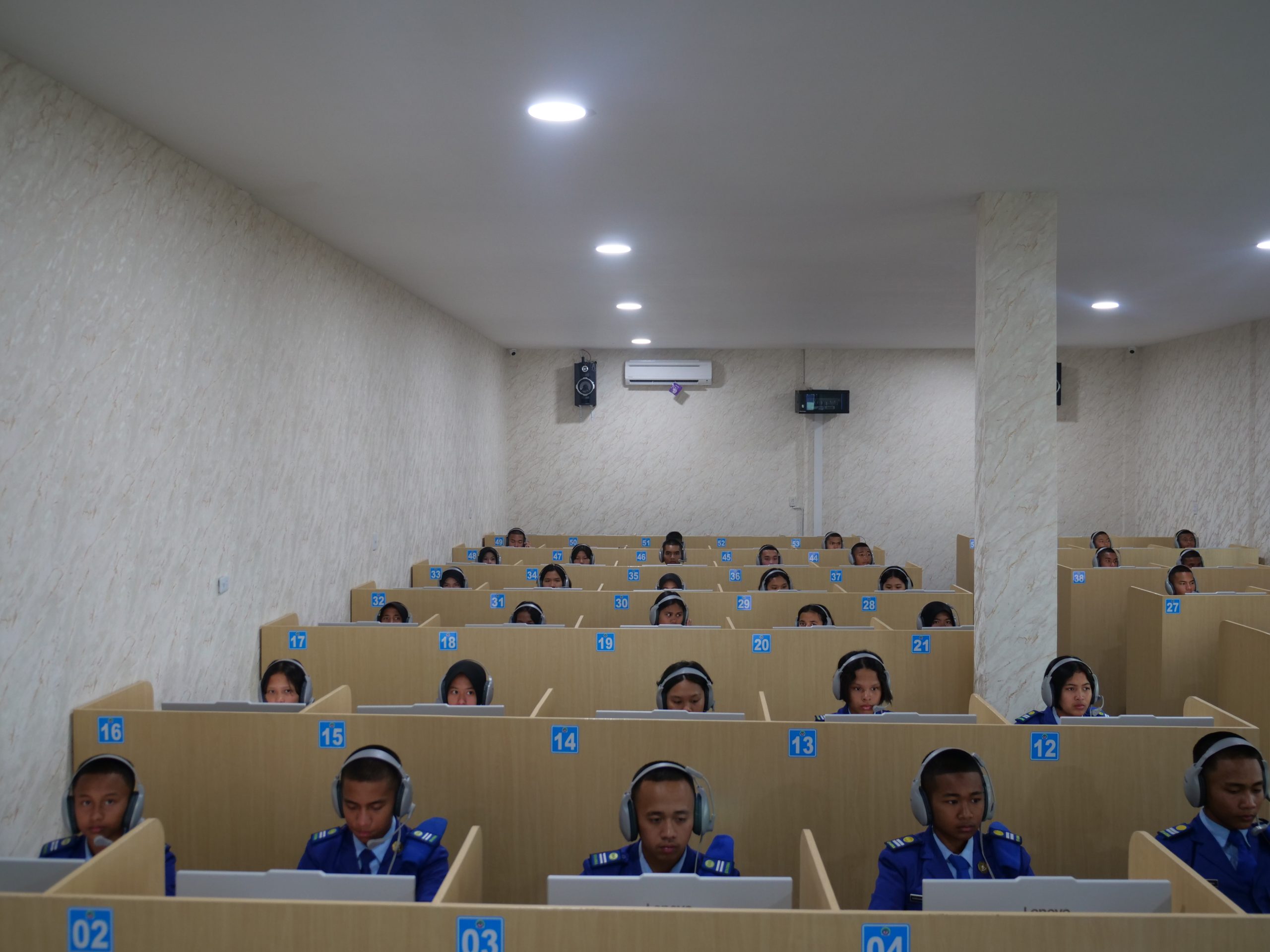 Laboratorium Komputer Efarina