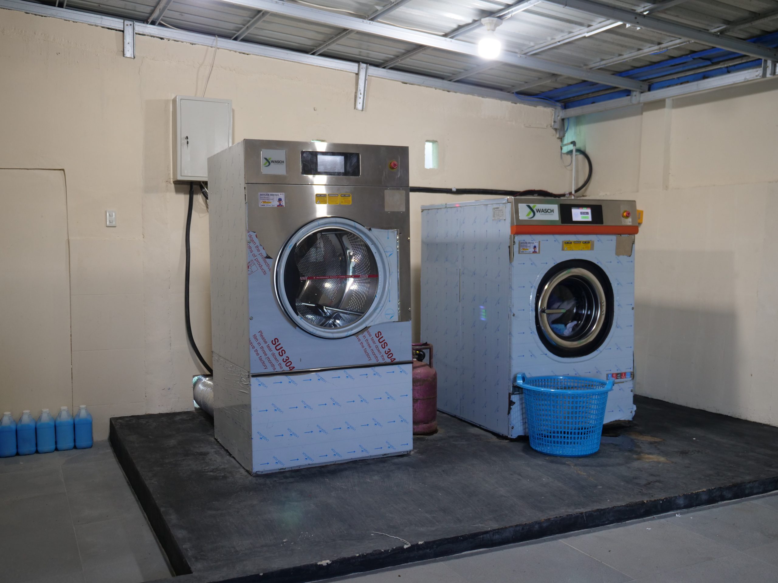 Laundry Efarina